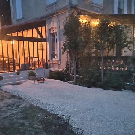 B&B Maison Felisa Sabran Exterior photo